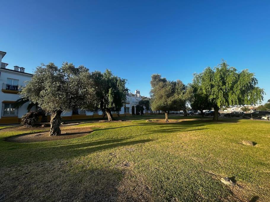 Suite En El Corazon De Donana El Rocio Exterior photo